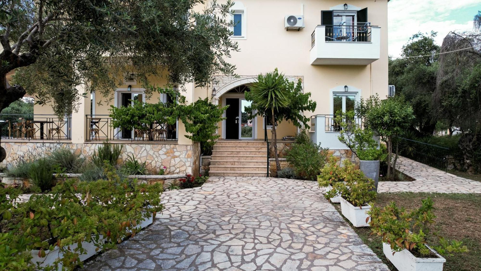 Chrisovalanto Hotel Sívota Exterior foto